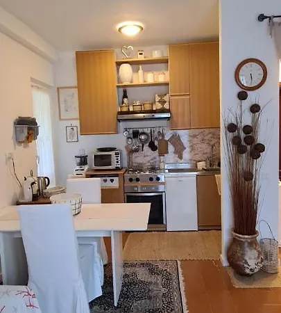 Michelina Apartment